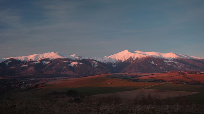 Tatry vo večernom svetle